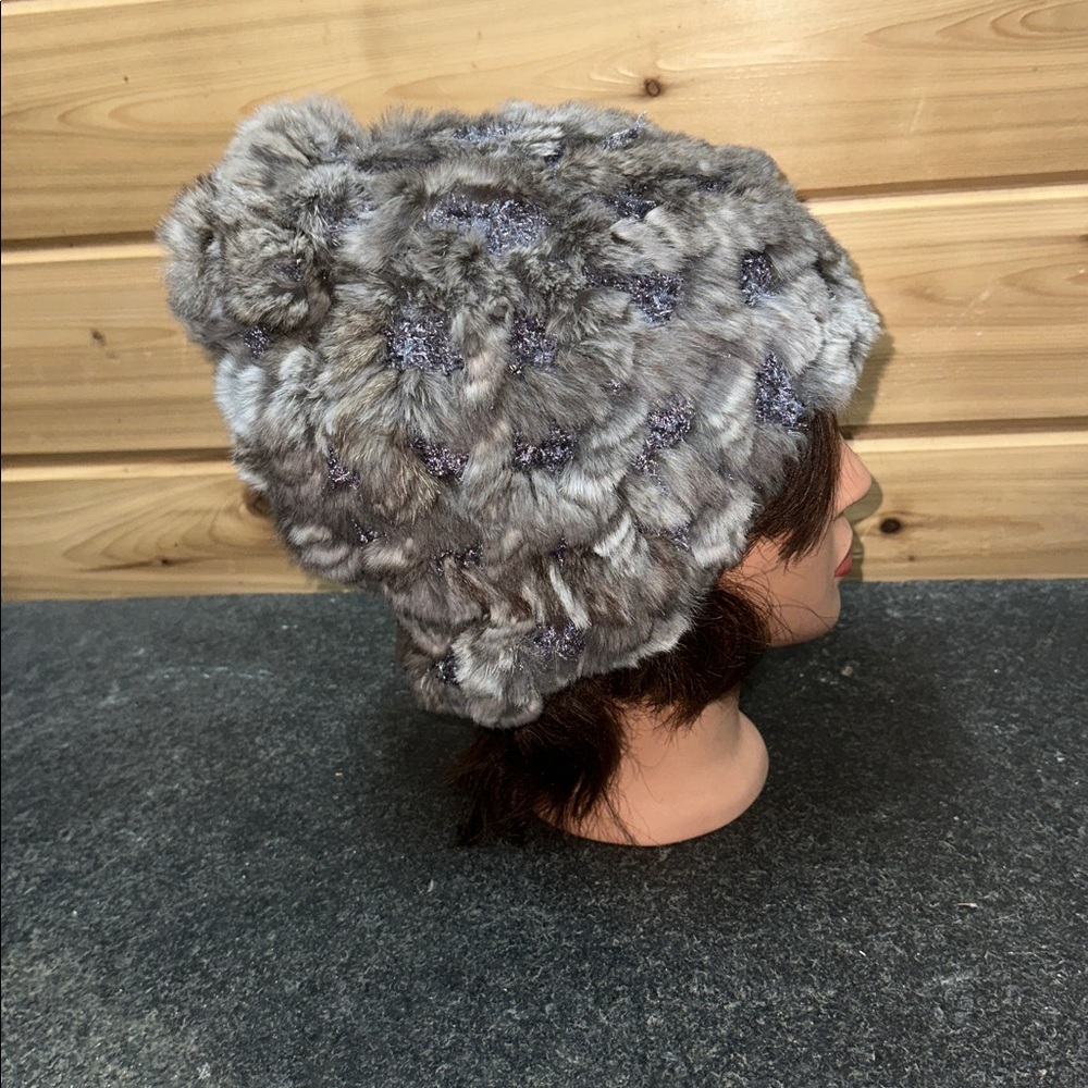 Gray Rabbit Fur Women's Hat - Picture 4 of 8